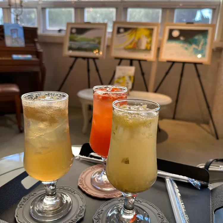 아테네학당 사진