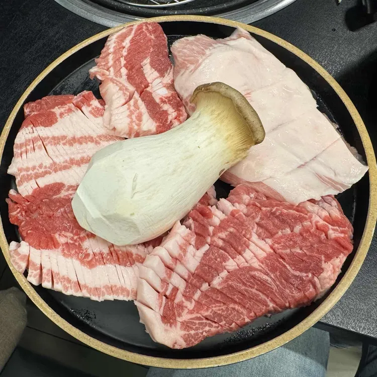 돼지다 대표 사진