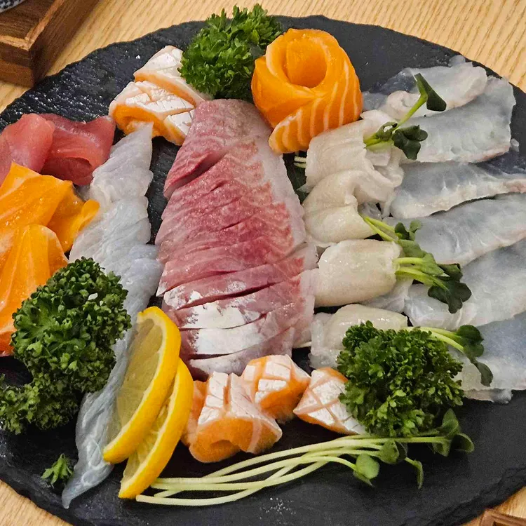 정진 대표 사진