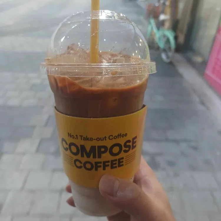 컴포즈커피 대표 사진
