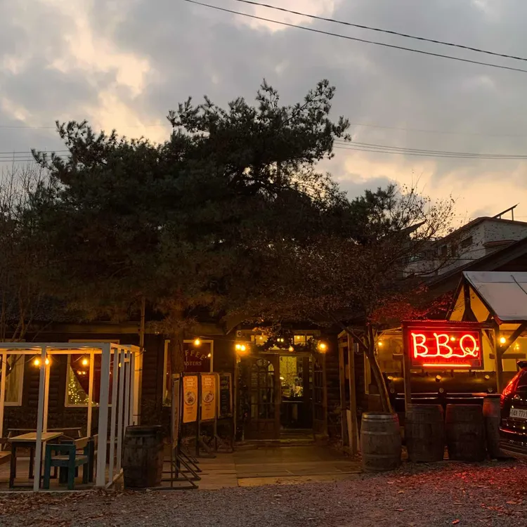 힐하우스 커피&바베큐 사진