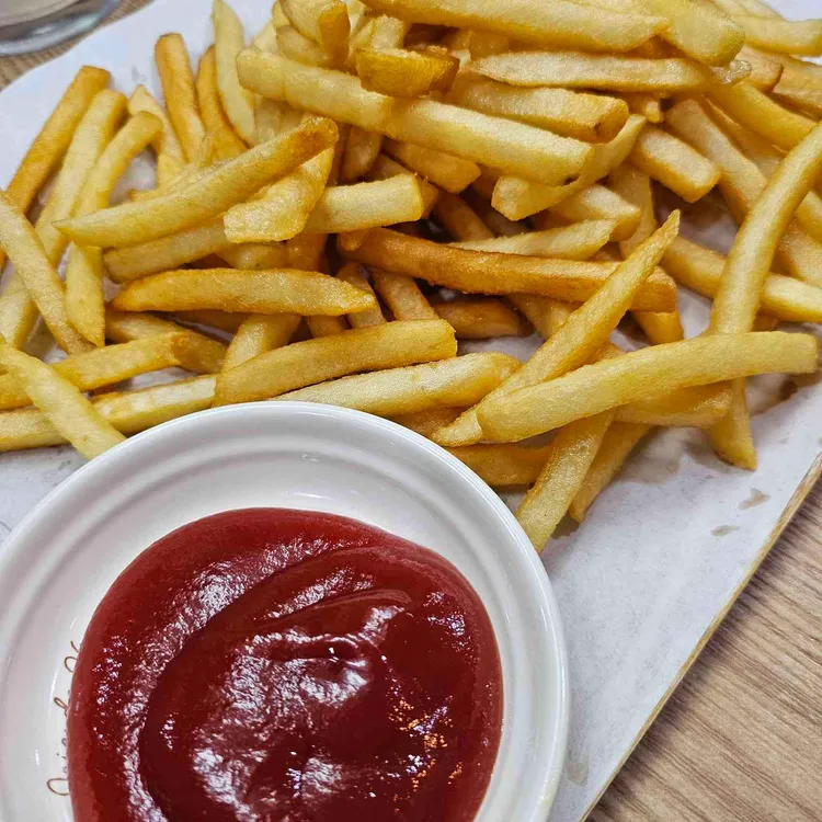 자담치킨 대표 사진