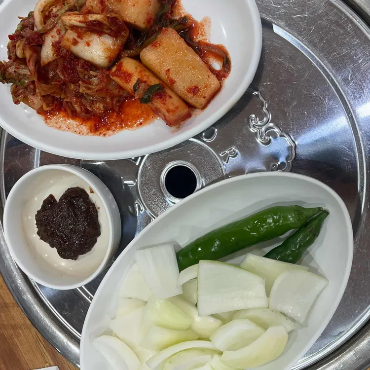 1인자24시감자탕뼈해장국 대표 사진