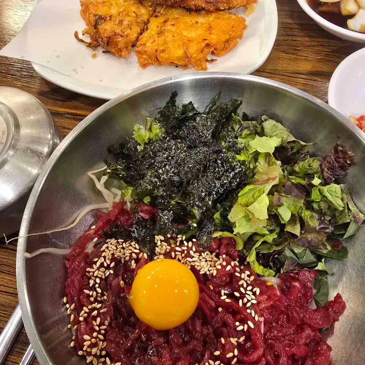 통큰누이네 육회빈대떡 사진