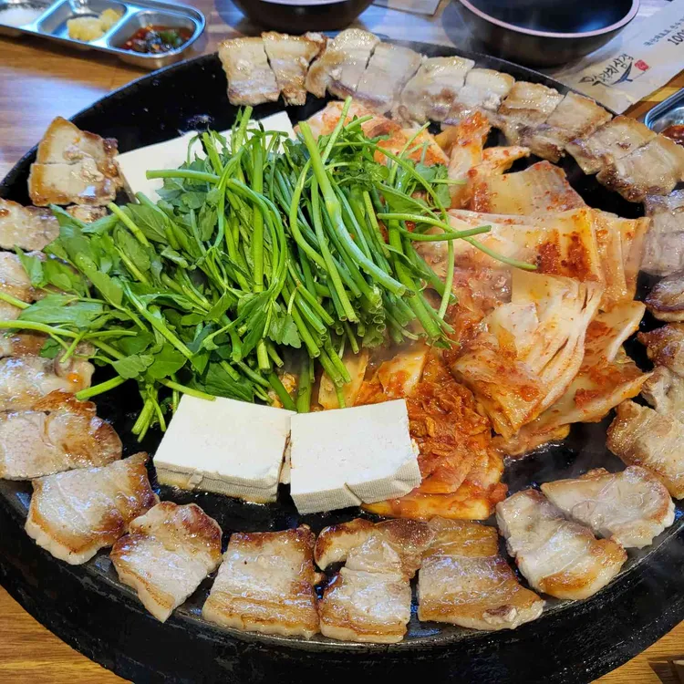무쇠김치삼겹 사진