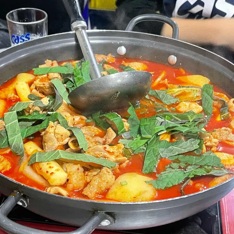 상무네 닭발집 대표 사진