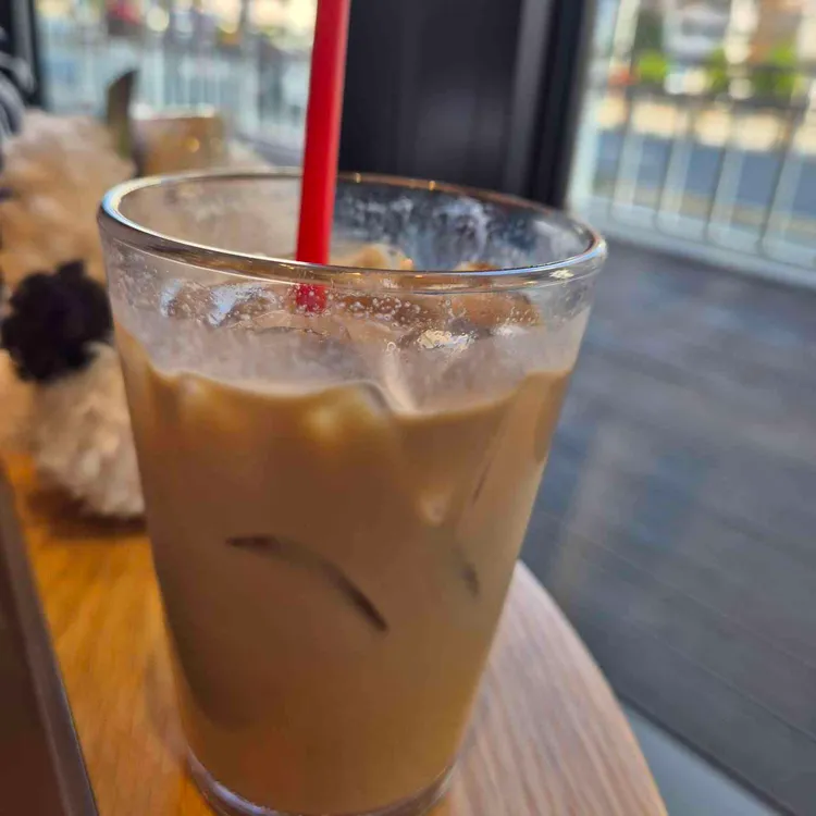 할리스 대표 사진