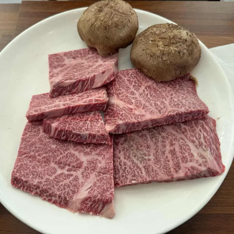 단풍미인한우직영점 대표 사진