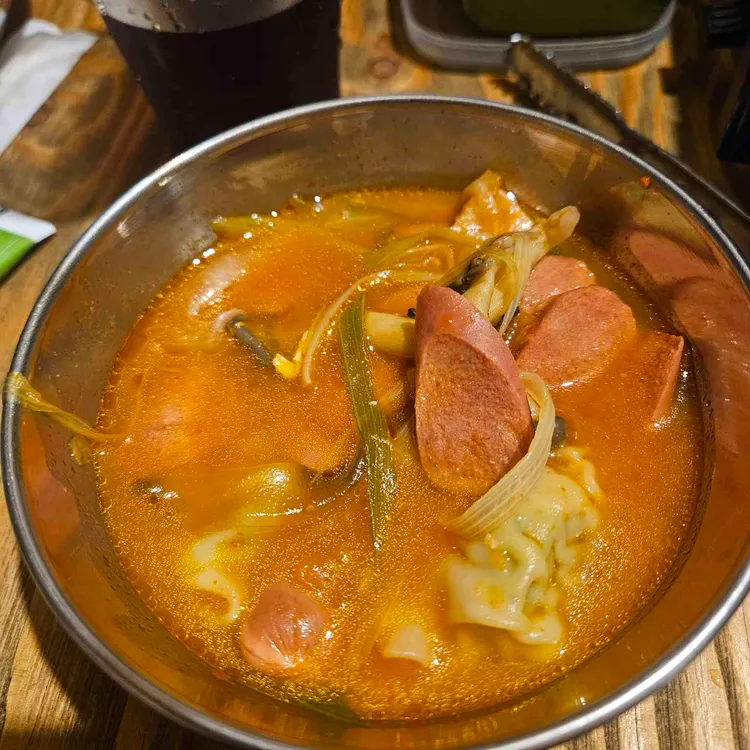 땅스부대찌개 대표 사진