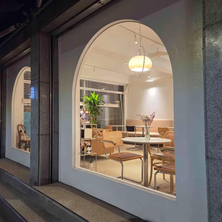 카페 오쉬 대표 사진