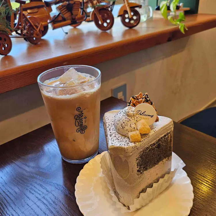 마조렐 대표 사진