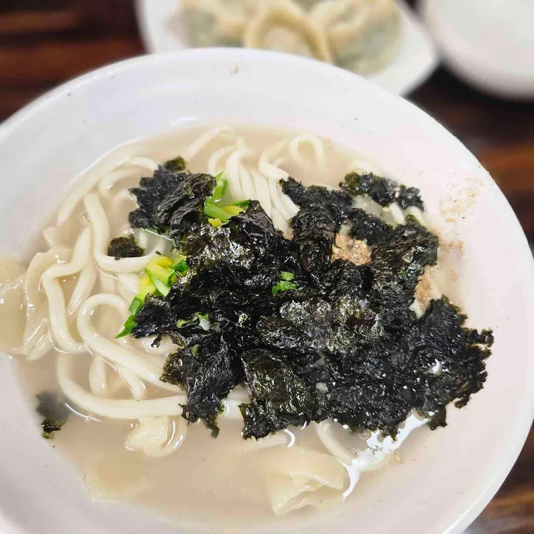 앵콜칼국수 사진