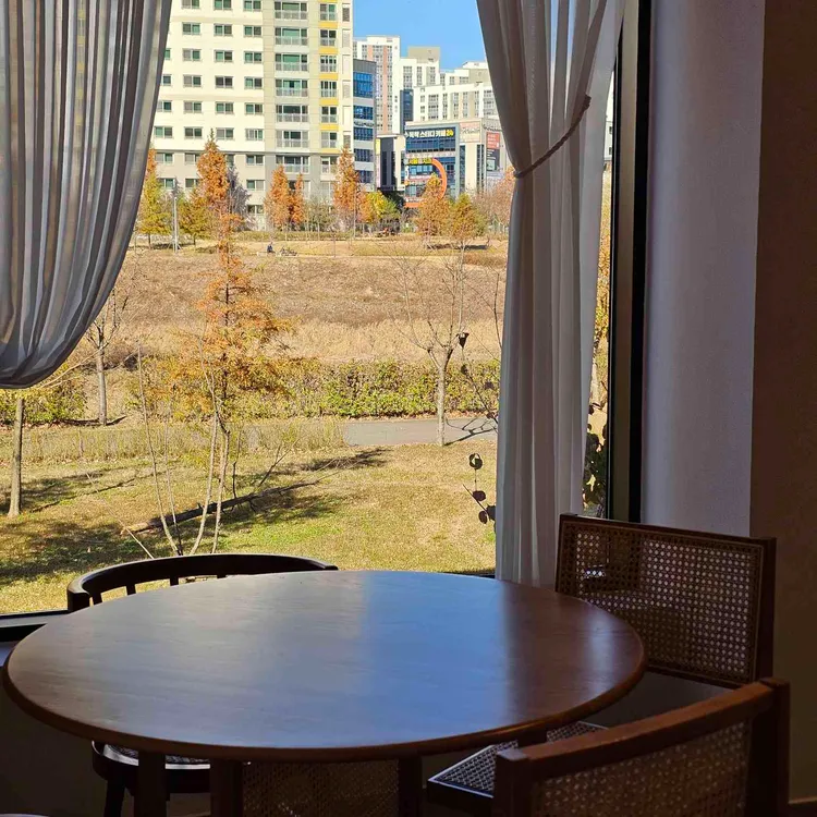 까베르 대표 사진