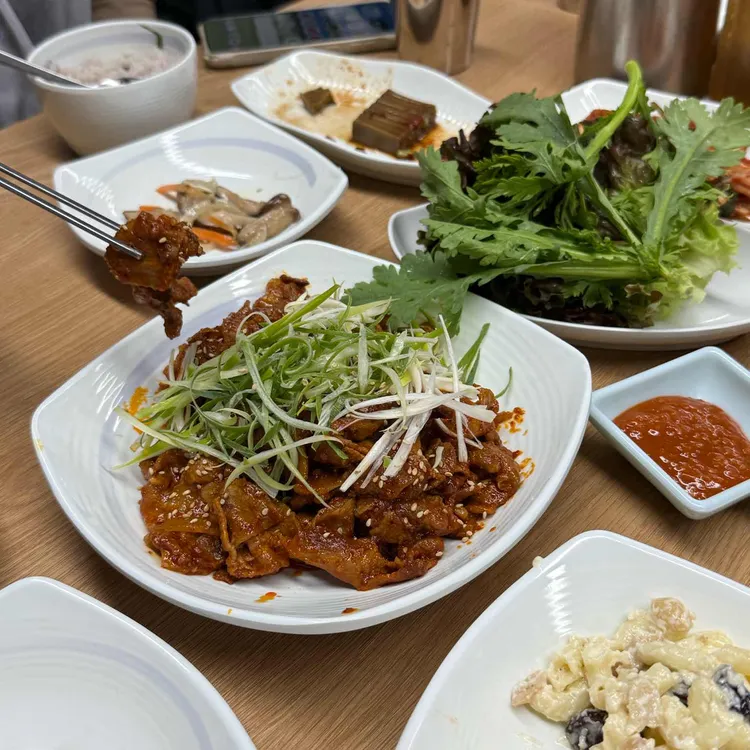 박가네돌솥밥 대표 사진