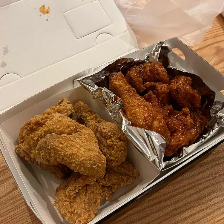 BBQ치킨 대표 사진