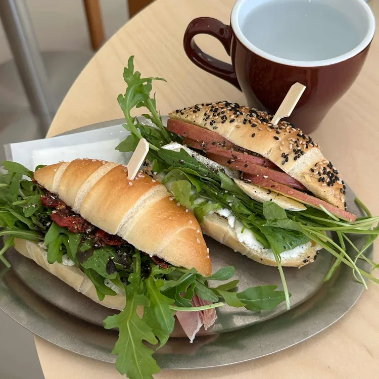 카페 눈 대표 사진