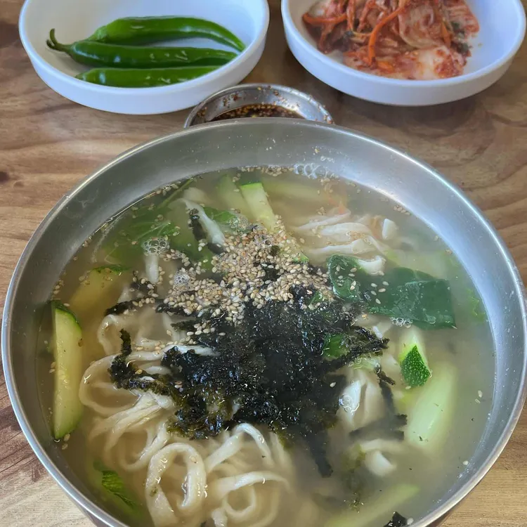 엄마손칼국수 대표 사진