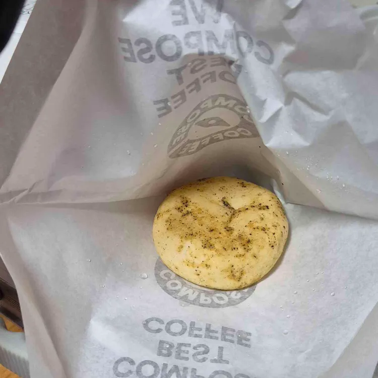 컴포즈커피 대표 사진