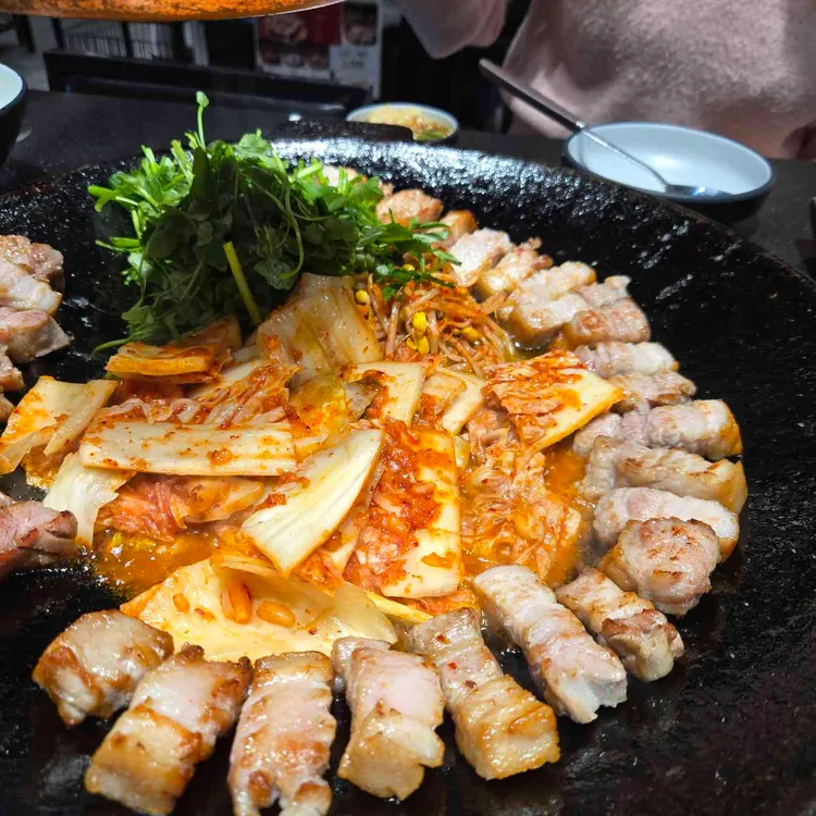 통김치 오겹살(1인) (2인이상)