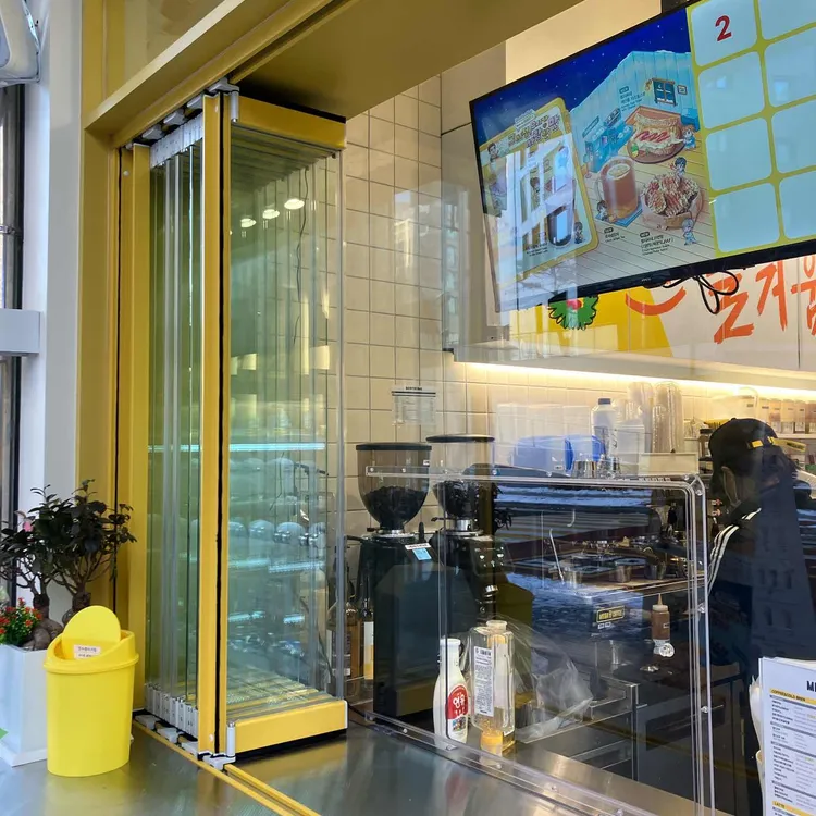 메가커피 대표 사진