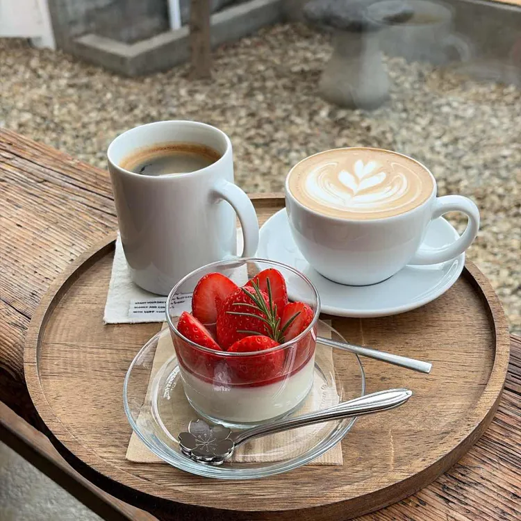 앤투잋시즌 사진