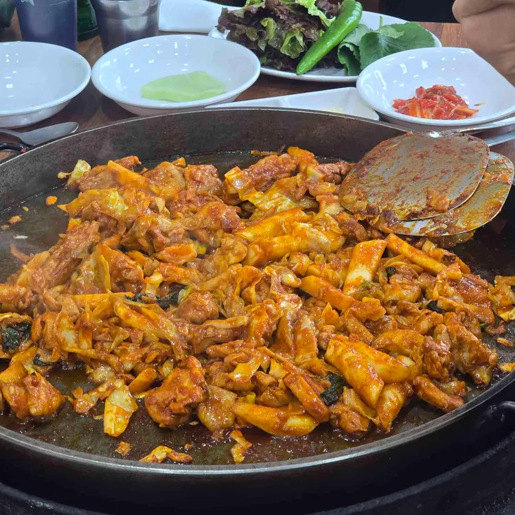 춘천호반닭갈비 대표 사진