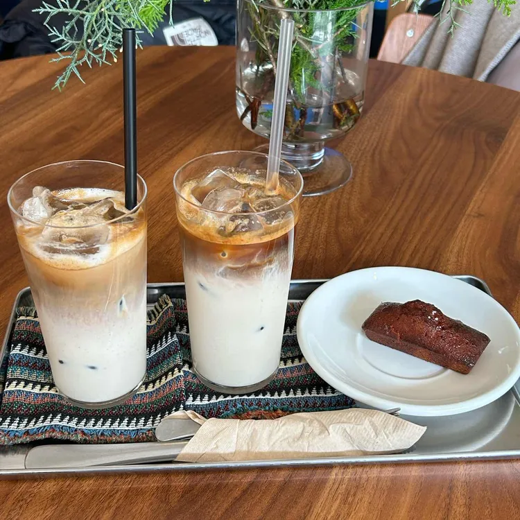 빌로위커피 대표 사진