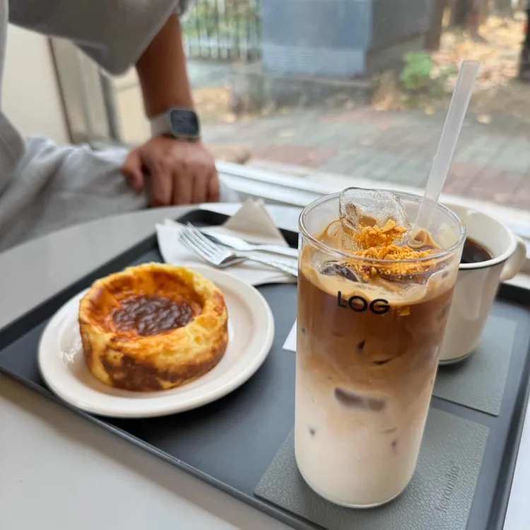 로그커피 대표 사진