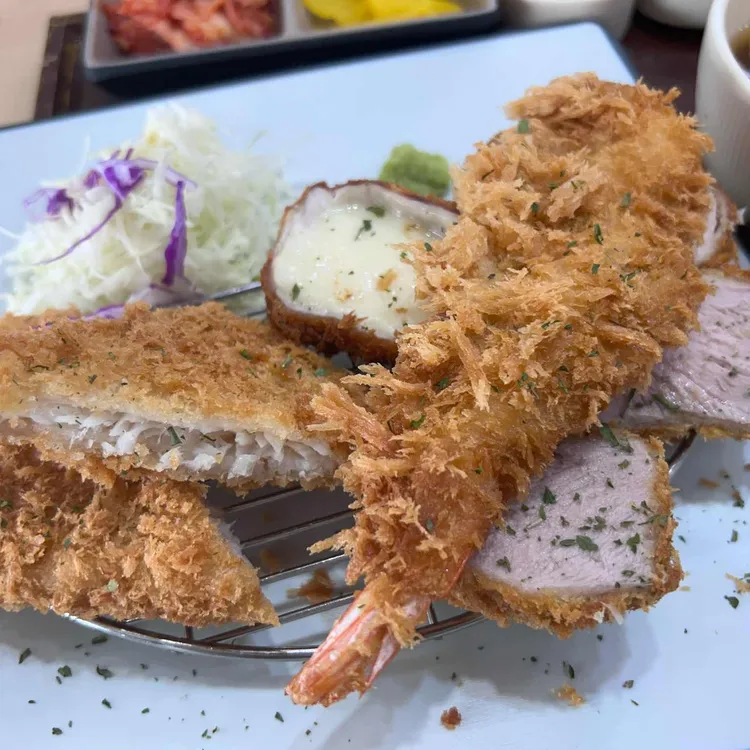 더큰도시락앤소바공방 대표 사진