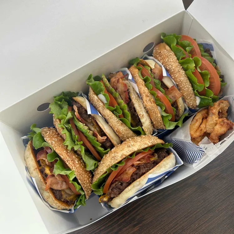 다운타우너 대표 사진