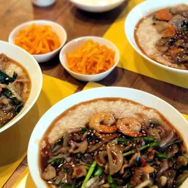 THE 신촌's 덮죽 사진