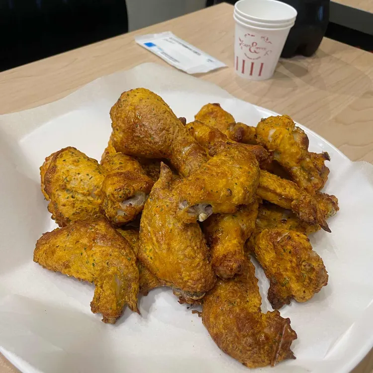 굽네치킨 대표 사진