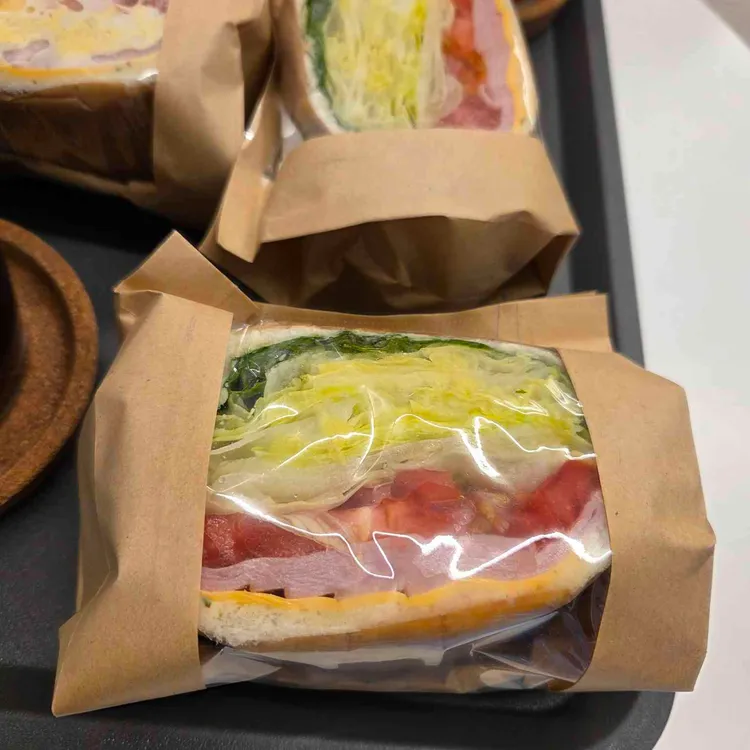 계절의 커튼콜 대표 사진