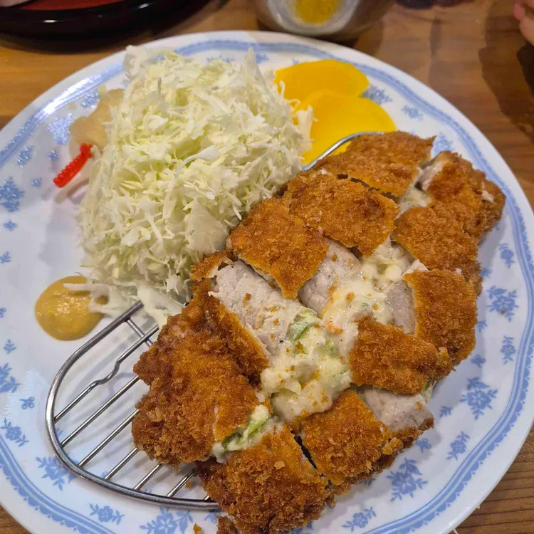 명동돈가스 사진