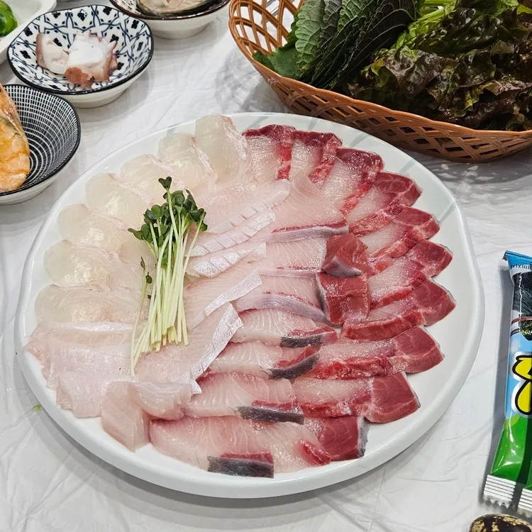 회뜰날 대표 사진