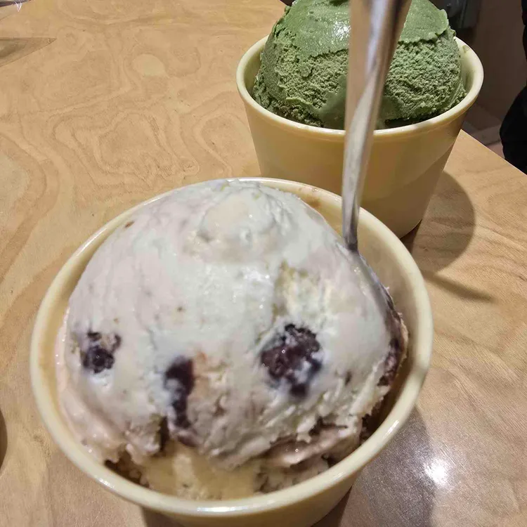 배스킨라빈스 대표 사진