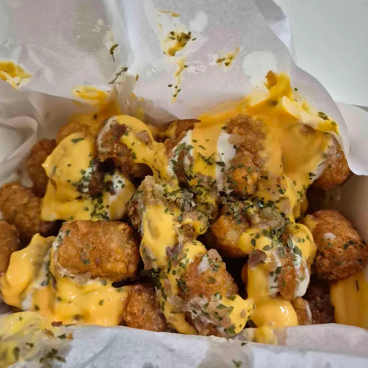 덤브치킨 대표 사진