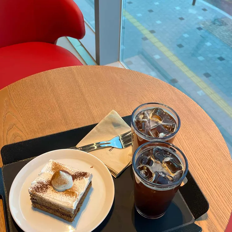 파스쿠찌 대표 사진