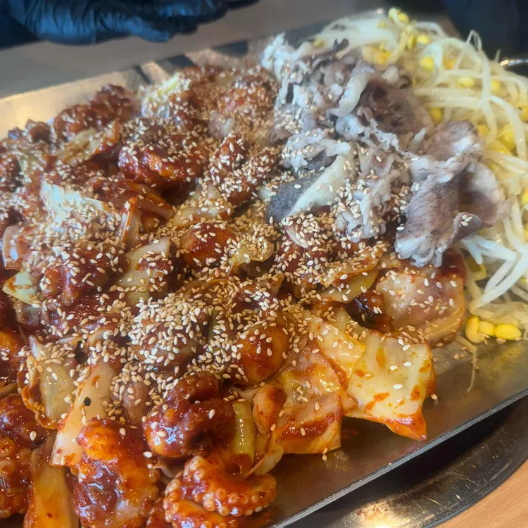 불쭈차돌삼합(2인)
