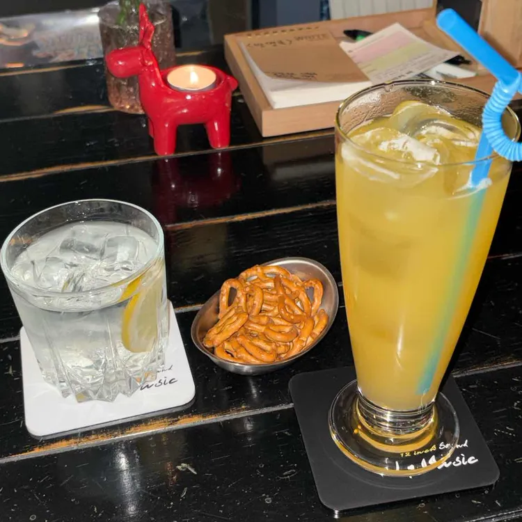 12인치 LP 사운드바 대표 사진