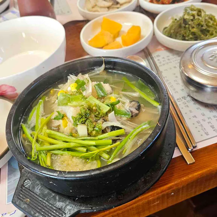 쉴만한물가 대표 사진