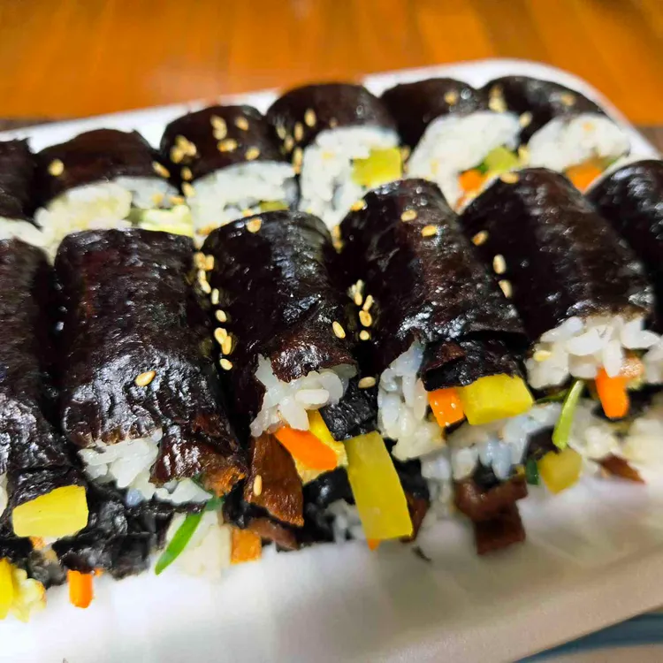 김밥전문공간얌얌 대표 사진