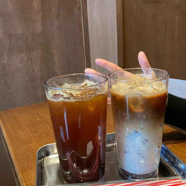 유아이유 대표 사진