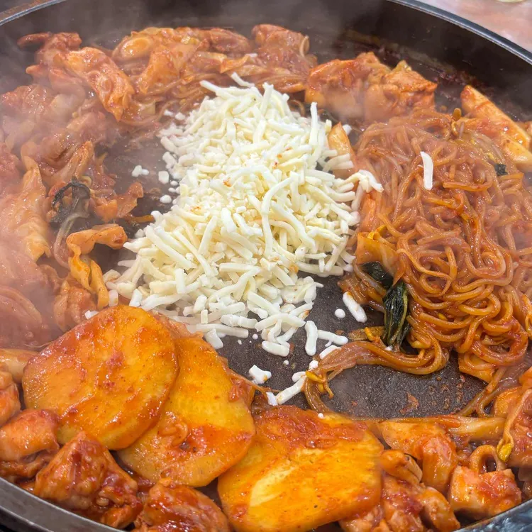 춘천집 닭갈비 막국수 사진
