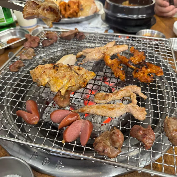 월성 숯불 닭구이 대표 사진