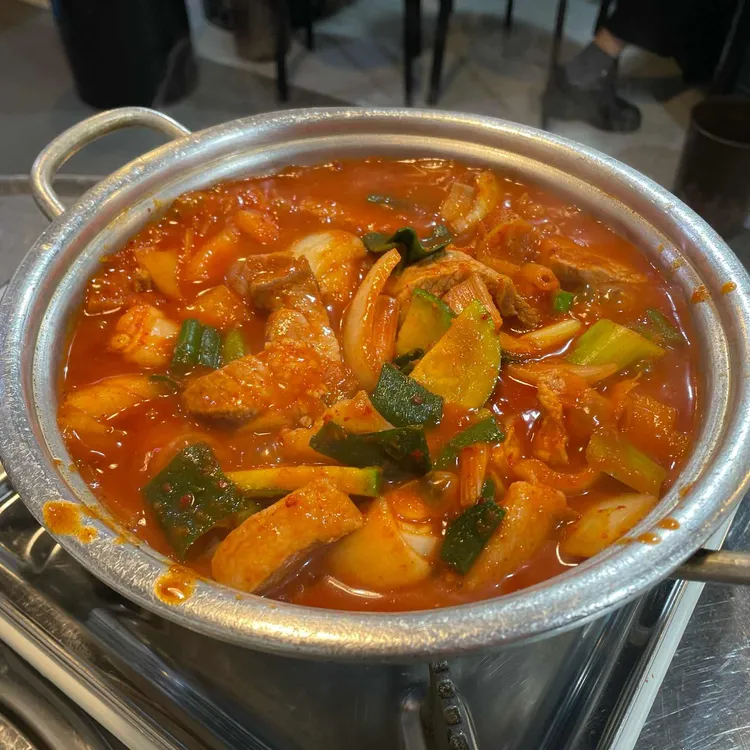 산청엔흑돼지 사진