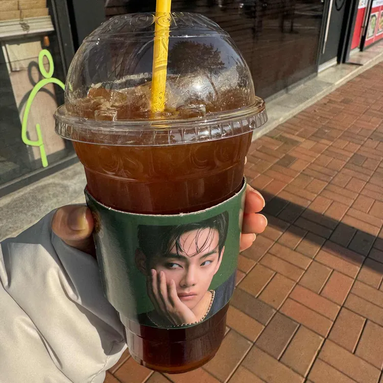 컴포즈커피 대표 사진