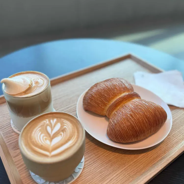 부푼 대표 사진