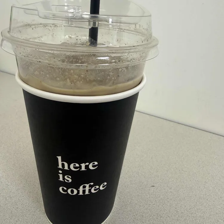 히얼이즈커피 대표 사진