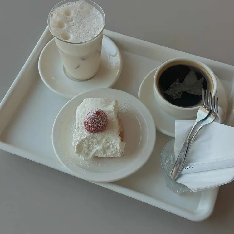 노멀띵스 대표 사진